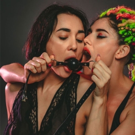 Кляп с шариком Crave Lola Games